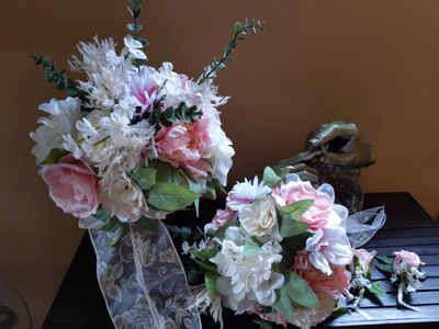 Summer Love 4 Piece Wedding Flowers Package - Image 2